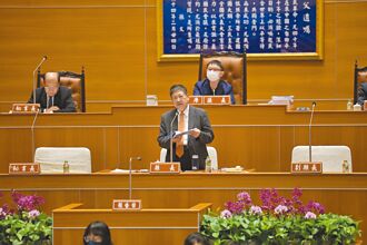 楊文科施政報告 細數建設成果