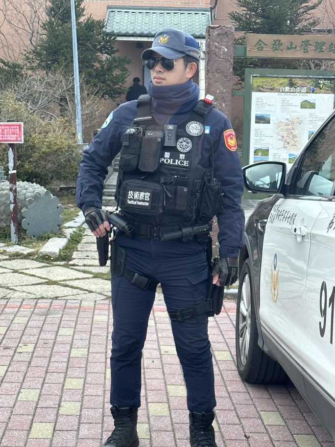 帅警服务于保七第9大队合欢小队。( 网友提供 )