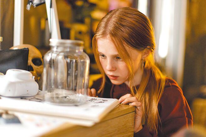 天才童星艾莉拉布朗有「小妮可基嫚」的美誉。（采昌提供）