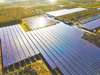 女科員堅守底線 迫力暘違法闖關