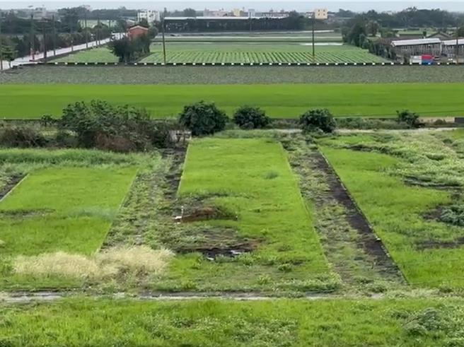 彰化县大城乡公所规画在第6公墓新建第2座纳骨塔，预定地距离村落约200多公尺。（民眾提供／孙英哲彰化传真）