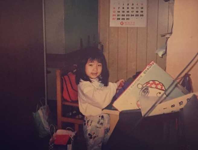 徐巧芯在脸书贴出小时候照片。（取自徐巧芯脸书）