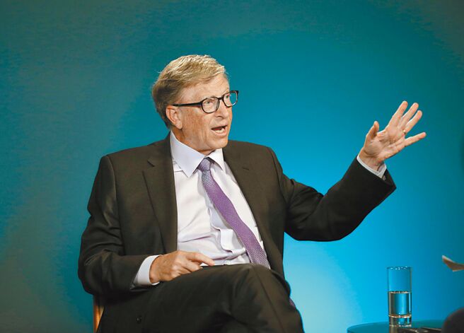 中共党媒《人民日报》刊登微软创办人比尔盖兹的文章，称挽救生命的创新需要全球合作，指中国将是应对全球健康挑战不可或缺的重要伙伴。（新华社）