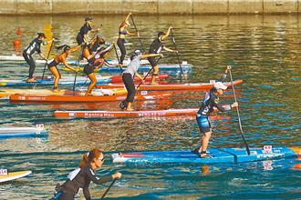 高雄立式划槳邀請賽6月登場 市集、表演齊登場嗨翻愛河