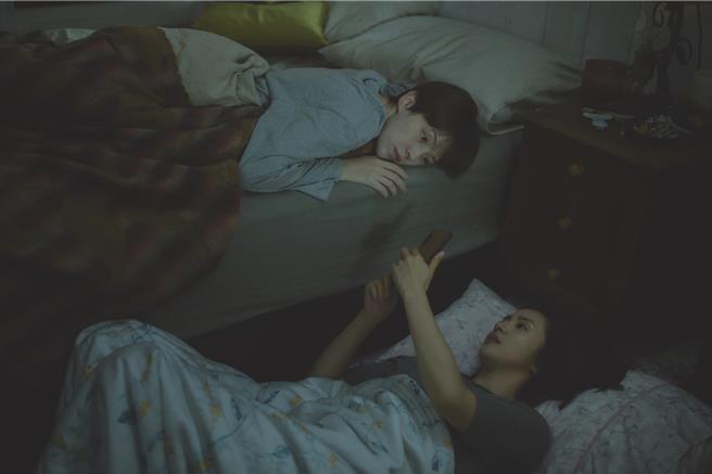 林依晨、许玮宁情敌大和解对手戏让观眾直呼超过瘾。（公视、MyVideo提供）