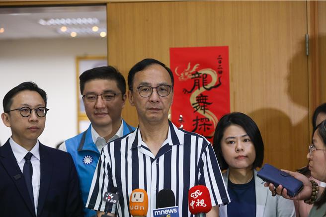 国民党主席朱立伦今下午在中央党部出席KMT Studio巡迴宣传说明会受访。（文传会提供）