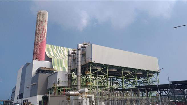 欣荣焚化炉双炉停炉整改，目前桃园市垃圾仅靠观音生质能中心去化，但每日仍有约700吨垃圾处理缺口。（环保局提供／蔡依珍桃园传真）