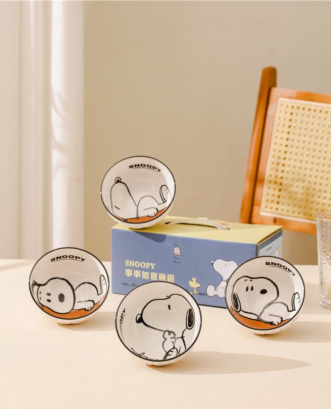 華南金股東會贈品加上股利，讓小股東樂開花(圖／華南金提供、吳靜君台北傳真)