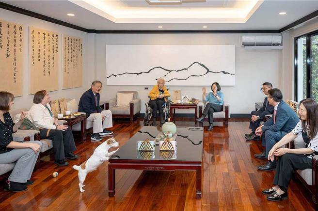 取自蔡英文脸书