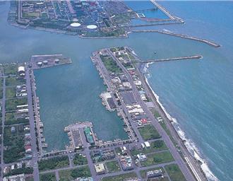 高雄興達港碼頭爭取改建經費 漁業署將補助5成