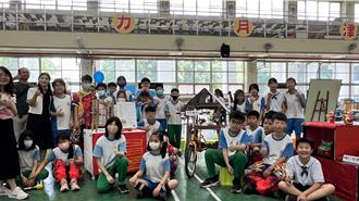 月津國小辦展 鹽水風情文化躍上藝術攤車