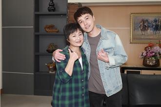 林小樓加入《愛的榮耀》　黃文星逢人介紹「我媽是桃太郎」