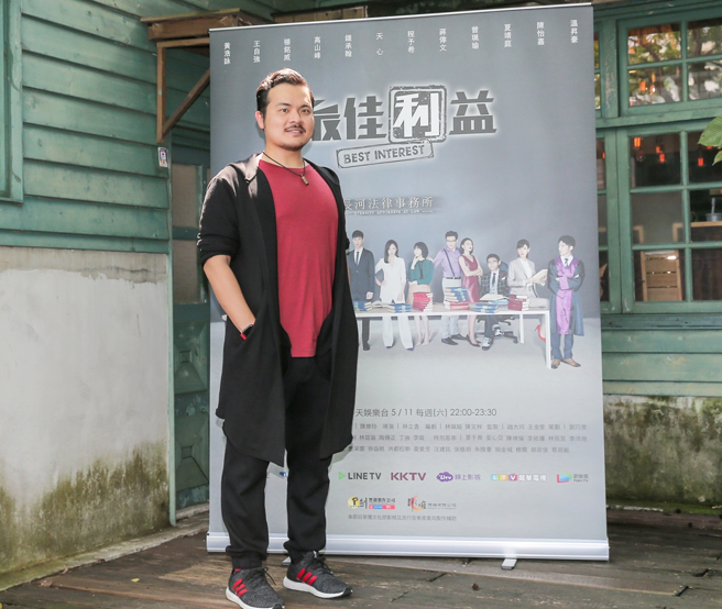 传宋羽荮与男演员黄浩咏互动亲密。（图／中时资料照）