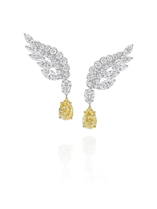 海瑞温斯顿New York系列 Eagle黄钻钻石耳环。（Harry Winston提供）