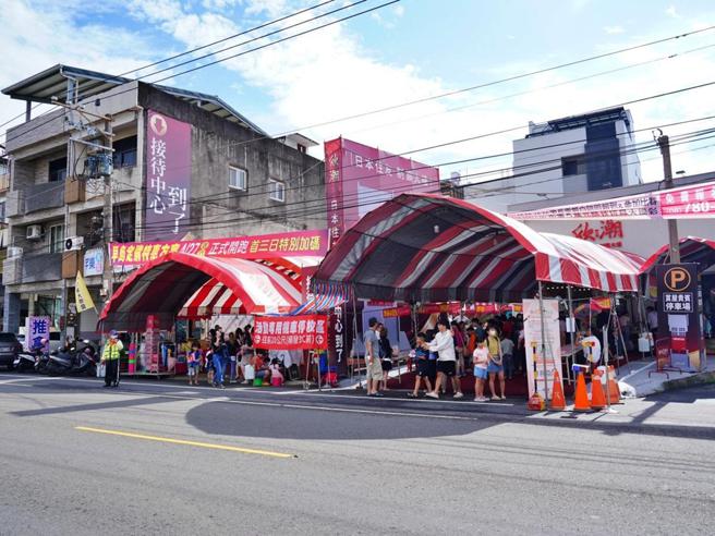 巴巴事业位于潮州新案「欣潮-欣家楼」开案首日迎来满满预约人潮。图/业者提供