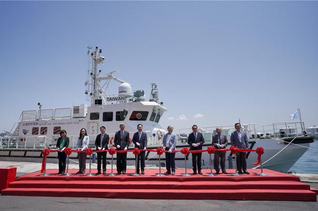 航港1號交船典禮-剪綵。圖／交通部航港局提供