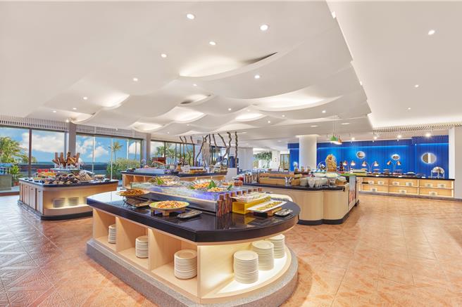 發現西餐廳祭出媽咪520用餐優惠，雙人同行第二位只要520元（服務費另計），每日限量30組。（墾丁凱撒大飯店提供／吳娮翎台北傳真）