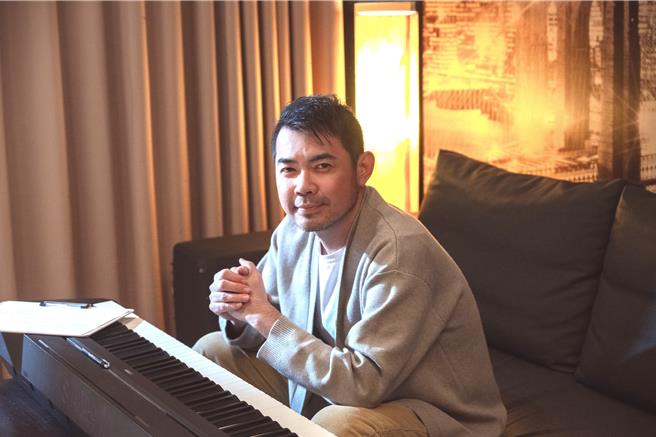 No Name余荃斌為「陽光基金會」創作全新公益單曲《希望陽光》。艾迪昇傳播提供