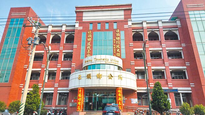 國民黨立委徐巧芯網路攻擊IP，經查使用單位是彰化縣社頭鄉公所，社頭鄉公所對此表示，經初步了解IP是來自圖書館一樓公用電腦區，將在30日上午對此提出統一說明。（葉靜美攝）