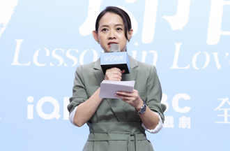 曾寶儀沒受黃子佼事件影響 談療癒承認：過去心裡很缺