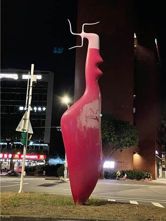 「飛躍東區」拆除遭質疑程序不符 文化局研議補救辦法