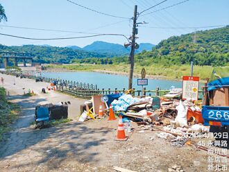 新店青潭遭汙染 市府挨批處理慢半拍