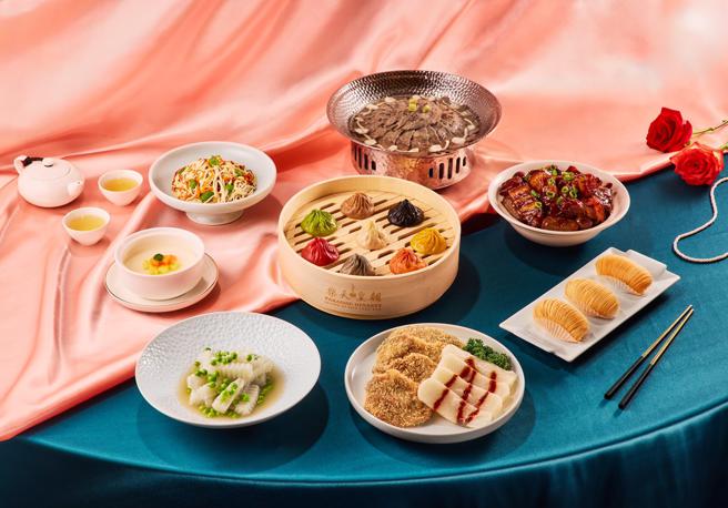 微风信义乐天皇朝－繁花品上海套餐，可预约双人套餐至10人套餐，推荐价1788元至9988元。（微风提供）