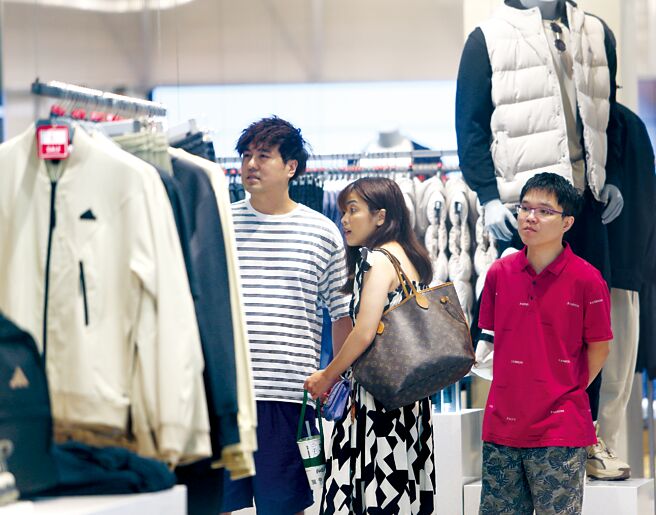 比较各国近五年平均首季经济成长，台湾以3.77％居亚洲四小龙之首。图／本报资料照片