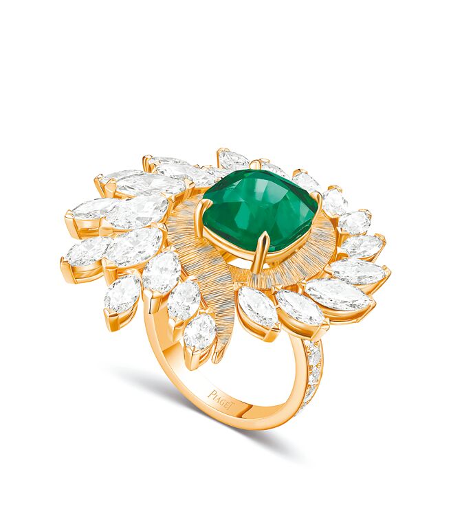 PIAGET Metaphoria頂級珠寶系列Efflorescens祖母綠鑽石戒指，約1920萬元。（PIAGET提供）