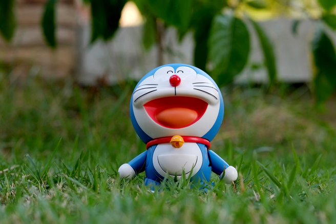 泰國居民近日舉辦傳統祈雨儀式，獻祭日本卡通人物「哆啦A夢」玩偶，在網路上引發討論。（示意圖：Shutterstock／達志）