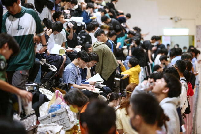 技专校院招生委员会于2日表示，113学年度四技申请入学第二阶段「资格审查暨学习歷程备审资料」上传作业，自5月2日10：00起开放。（本报资料照／邓博仁摄）