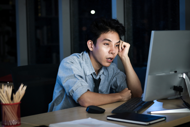 你是白工功德族吗？超过五成员工为下班责任制苦主。（图：shutterstock/达志）
