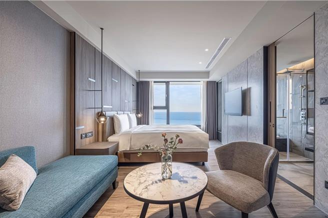 Klook「花莲商家免抽佣计画」5月起至9月底，花莲地区的体验、行程、包车、饭店和美食商家，都能享有订单免佣金的优惠，等于旅客支付的费用将直接全额回馈给在地商家。(烟波花莲太鲁阁提供)