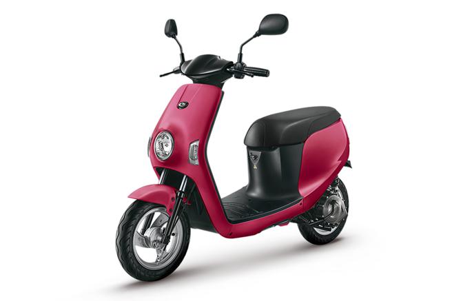 中華eMOVING微型電動二輪車Shine。（中華汽車提供）