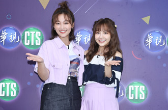 张文绮录影忘穿内衣 胸前走光她吓傻：以为是造型