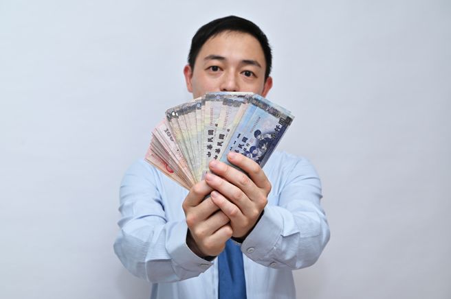 周日就是24节气的立夏，民眾可利用3秘招补财库，另外还有2生肖在立夏前后运势全开。（示意图：Shutterstock／达志）