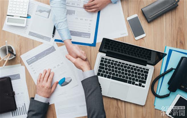 中小企加薪增聘抵稅修法2日送立法院拚一讀，朝野立委全不滿政院版營所稅減除率150％過於保守，要求拉高，最後草案送朝野協商。(經濟部提供)