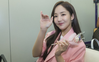 韓劇女神朴敏英直播透露將來台 拍廣告開見面會粉絲嗨翻