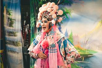 陳亞蘭恩師楊麗花曾告誡「不能忌妒」 公開演小生獨門絕招！