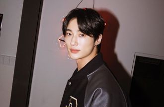 《背着善宰跑》边佑锡暴红IG涨粉200万 设计师曝「唯一缺点」