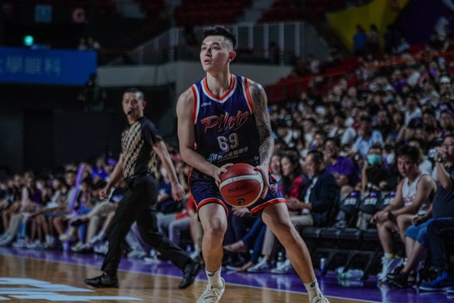 卢峻翔今天贡献20分。(PLG提供)