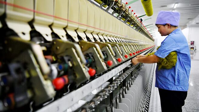 為拉抬經濟，4月份大陸地方政府新發行883.2億元專項債，有443.5億元投向市政和產業園區基礎設施，占比50.22％。圖／新華社