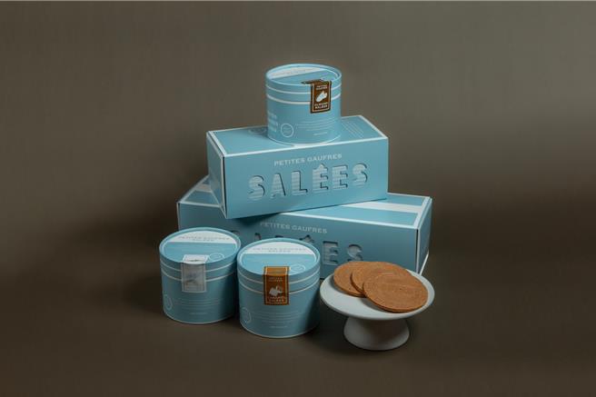 神户风月堂「岩盐风味系列」法兰酥情境照。（神户风月堂 提供／吴娮翎台北传真）