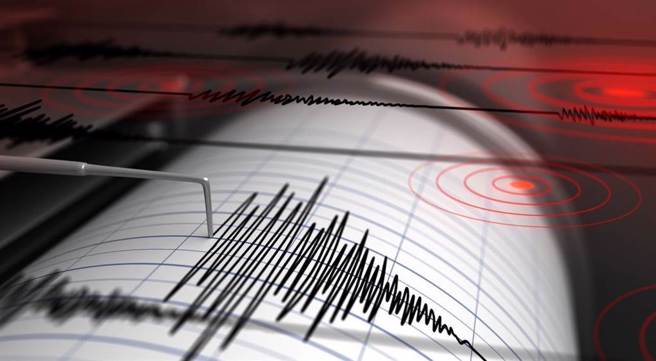 今日下午花蓮近海連續發生2起規模5.9地震，全台有感。（示意圖：shutterstock／達志）