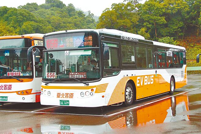 双北市府团队针对「纯公车」吃到饱政策，将在本周第一次会面讨论。（本报资料照片）