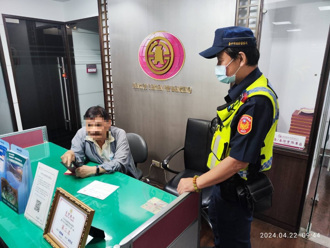 網友是「美國軍醫」？急匯款幫付違約金 阿北險噴8.5萬元