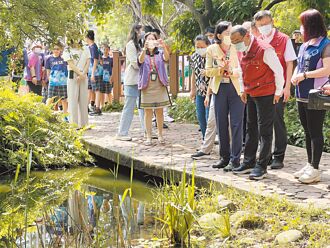 預防腸病毒、登革熱 侯視察校園