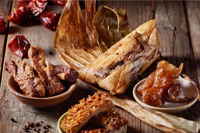 台北美福大饭店「美福群英粽」组合，美福牛三宝粽。（台北美福大饭店提供／吴娮翎台北传真）