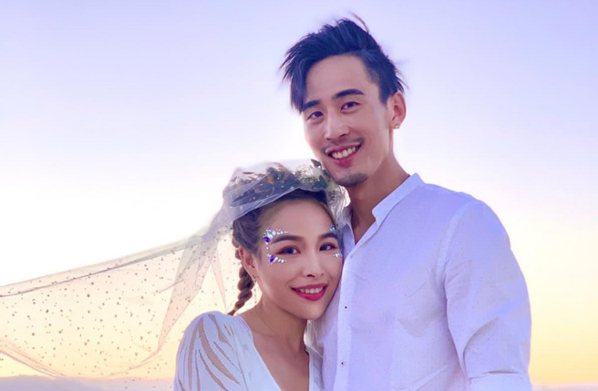 麻吉弟弟和老婆Nicky一起宣布喜讯。（麻吉弟弟经纪人提供）