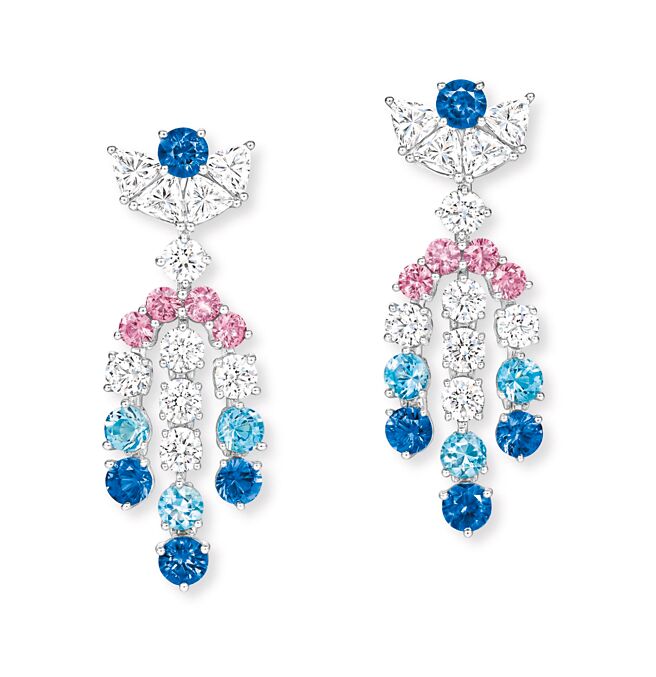 海瑞温斯顿全新New York系列Manhattan Adornment彩宝耳环。（Harry Winston提供）